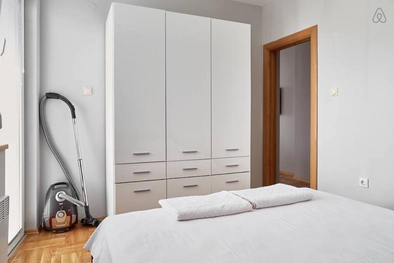 Bright Apartment Near City Center Skopje Exterior foto