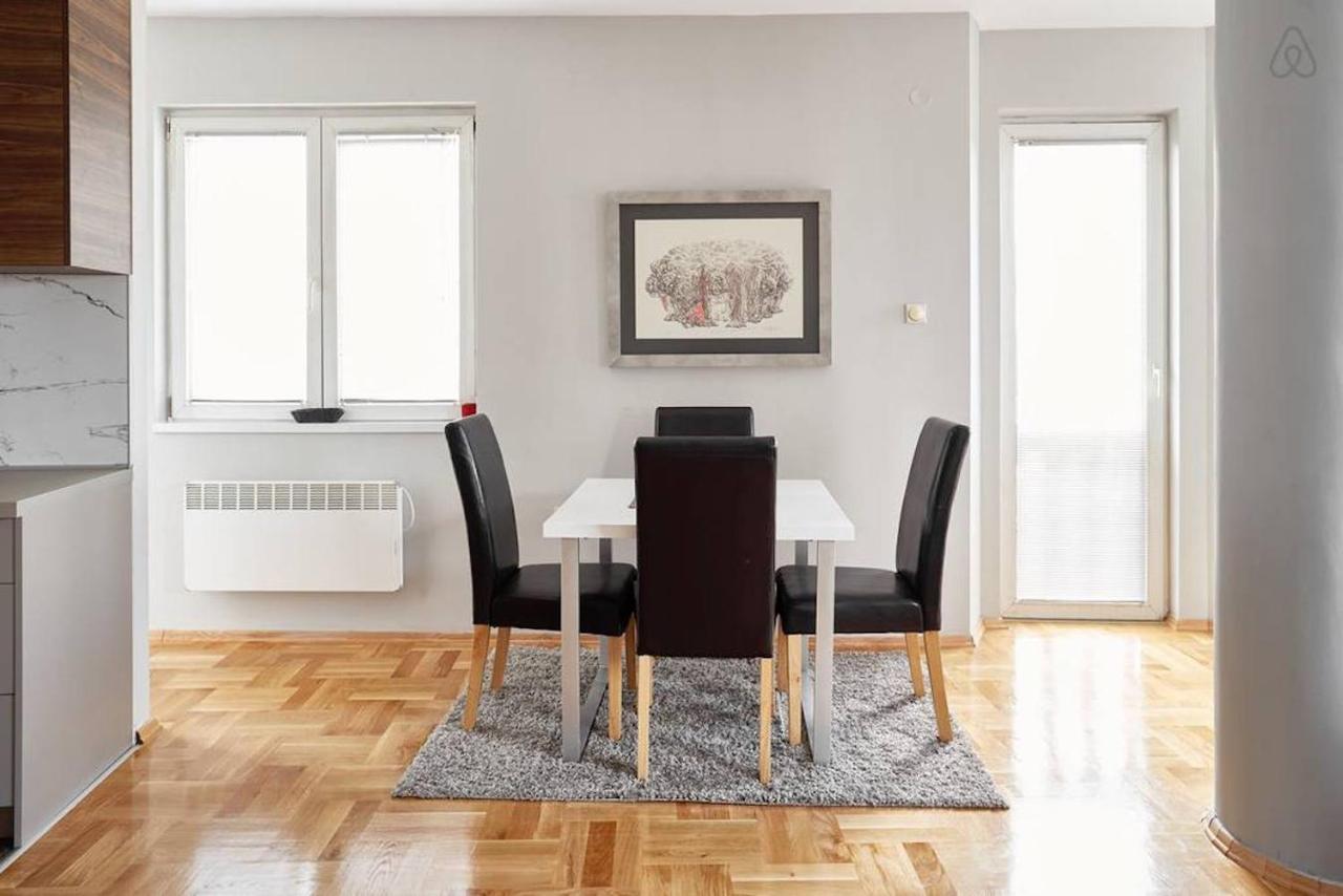 Bright Apartment Near City Center Skopje Exterior foto